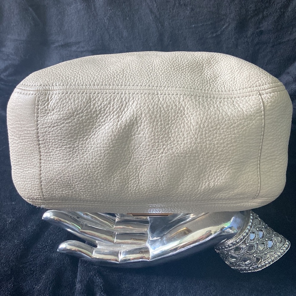 🦢Marc Jacobs Hobo Bag🦢 - Picture 6 of 16